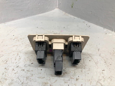 Discovery 2 Sunroof Switches And Housing Land Rover 1998 to 2004