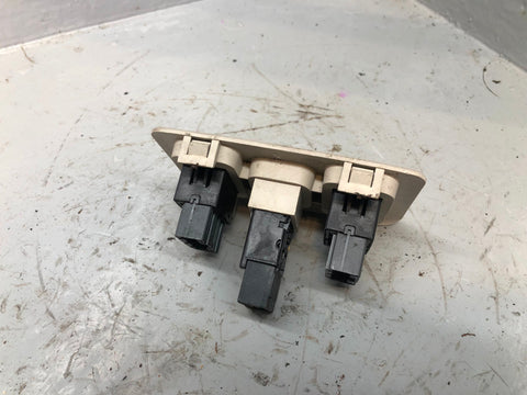 Discovery 2 Sunroof Switches And Housing Land Rover 1998 to 2004