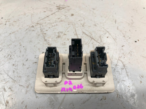 Discovery 2 Sunroof Switches And Housing Land Rover 1998 to 2004