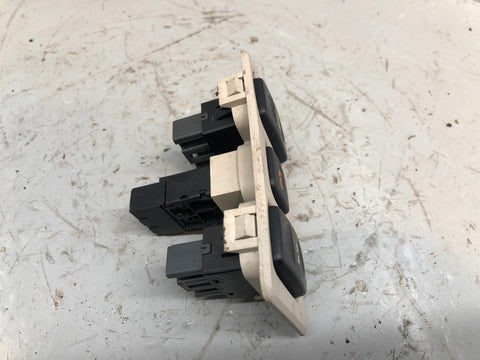 Discovery 2 Sunroof Switches And Housing Land Rover 1998 to 2004