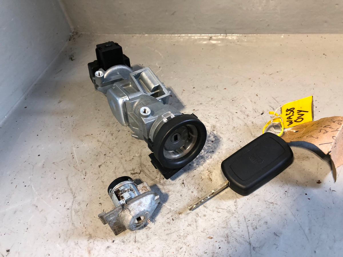 Range Rover Sport Lock Set Ignition Barrel Lock with Key Fob L320 L24075