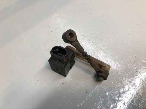 Discovery 3 Ride Height Sensor Front Near Side RQH500071 Land Rover