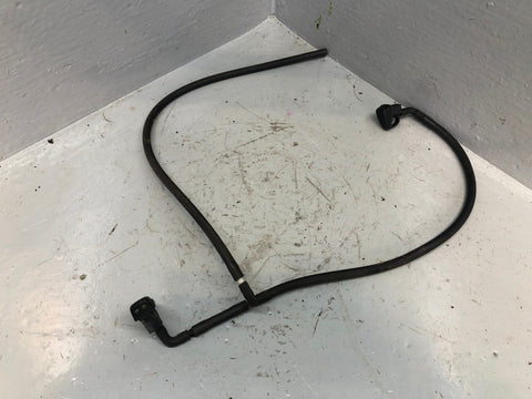 Discovery 2 Windscreen Washer Jets Pair with Pipe Land Rover L318 1998 to 2004