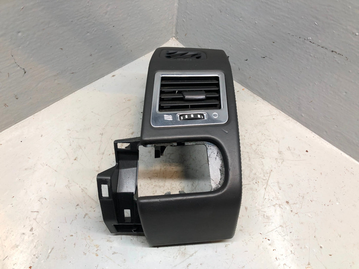Range Rover Sport Air Vent Off Side Outer Dashboard Leather Trim 2009 to 2013