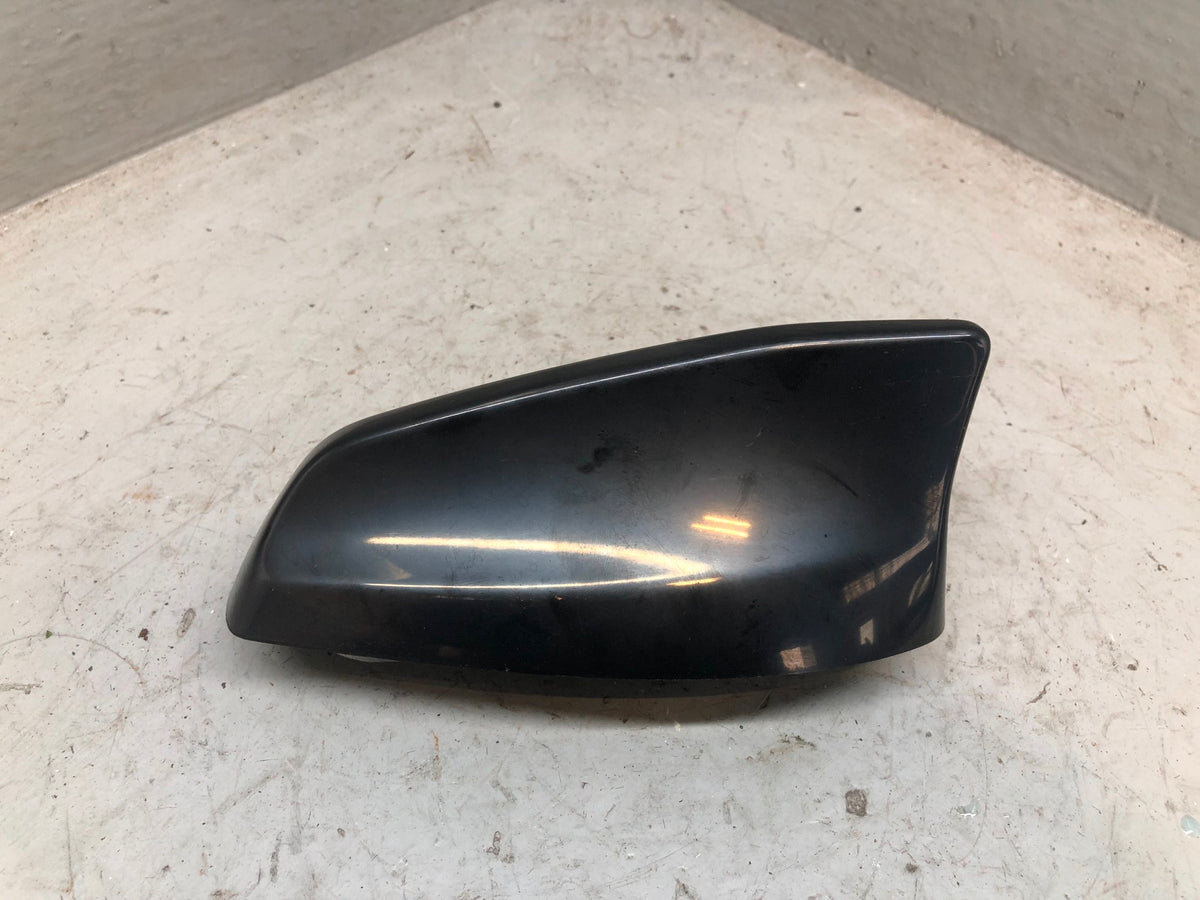 Discovery Sport Roof Aerial Shark Fin Black GJ32-19C089-DB L550 Land Rover
