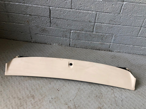 Range Rover L405 Upper Tailgate Trim in Ivory 2013 to 2017 Land Rover