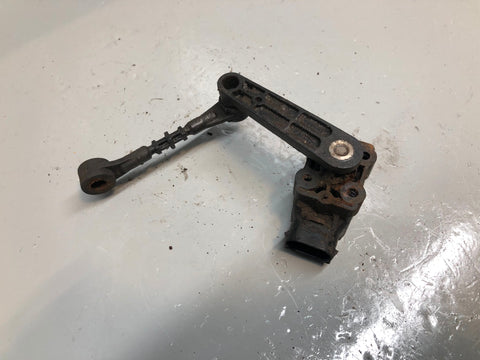 Discovery 3 Ride Height Sensor Front Off Side RQH500061 2004 to 2009