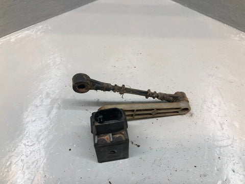 Discovery 3 Ride Height Sensor Rear Near Side RQH500052 Land Rover