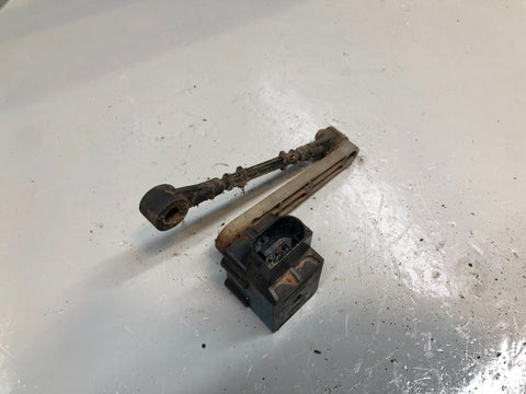 Discovery 3 Ride Height Sensor Rear Near Side RQH500052 Land Rover