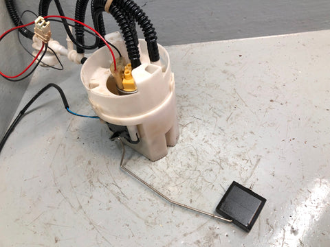 Discovery 3 In Tank Fuel Pump and Sender TDV6 2.7 Diesel Land Rover K12016