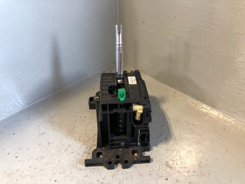 Range Rover Sport Automatic Gear Selector Gearstick UCB500092 L320 2005 to 2009