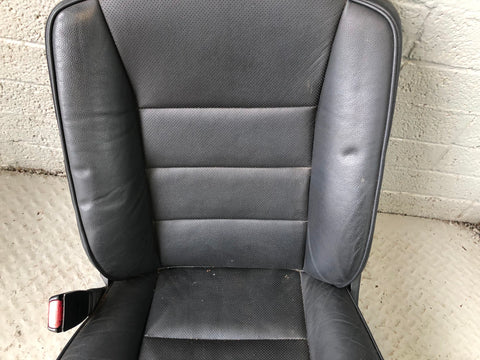 Discovery 2 Seats Black Manual Full Leather x5 Land Rover 1998 to 2004 R19026