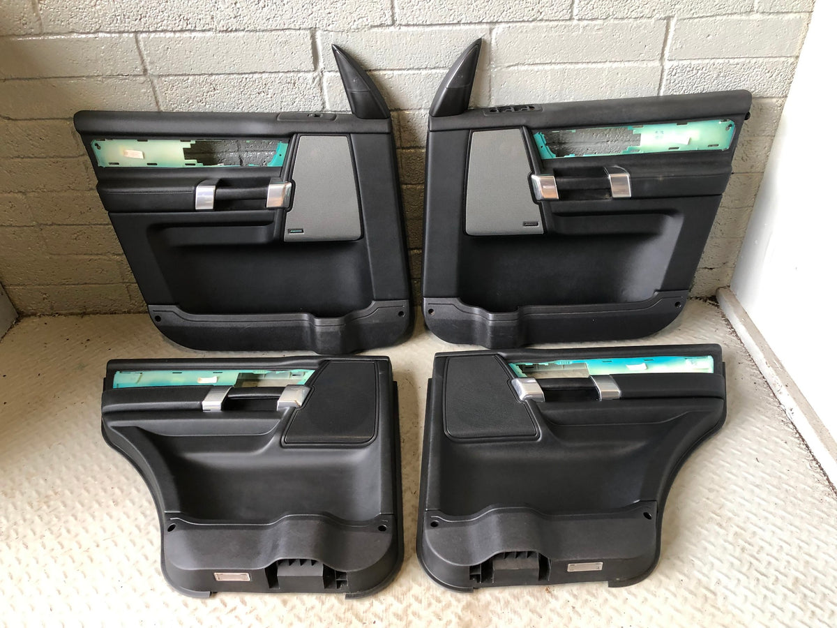 Discovery 4 Door Cards Black Set of 4 Silver Trim Land Rover 2009 to 2013 K19085