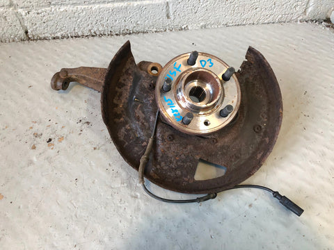 Discovery 3 Hub Near Side Front with ABS Sensor Land Rover 2004 to 2009 K28115