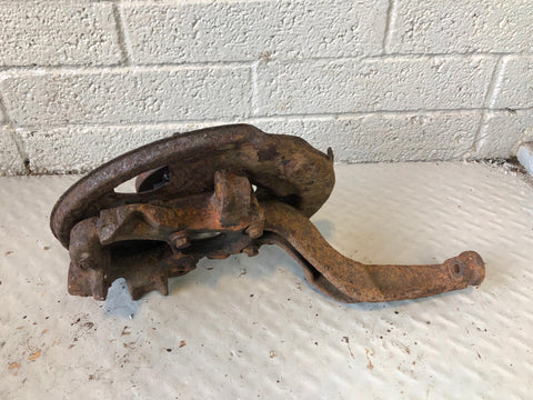 Discovery 3 Hub Off Side Front with ABS Sensor Land Rover 2004 to 2009 K28115