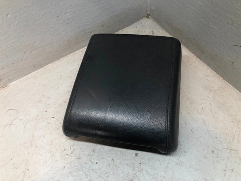 Discovery Sport Centre Console Lid in Black L550 Land Rover 2014 to 2019 L28046