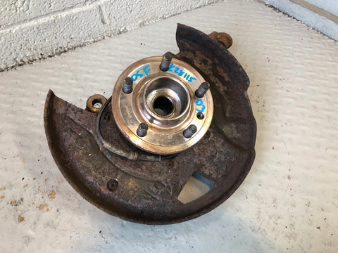 Discovery 3 Hub Off Side Front with ABS Sensor Land Rover 2004 to 2009 K28115