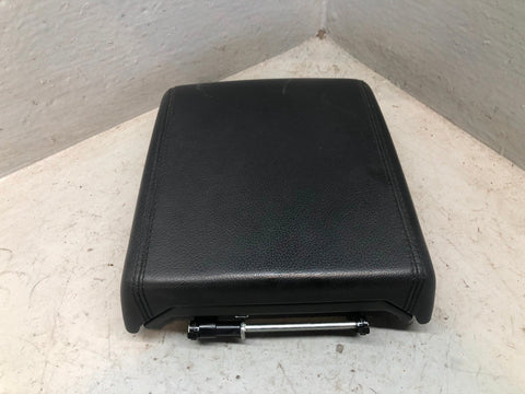 Discovery Sport Centre Console Lid in Black L550 Land Rover 2014 to 2019 L28046