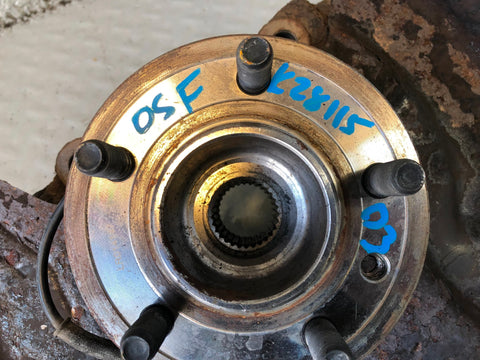 Discovery 3 Hub Off Side Front with ABS Sensor Land Rover 2004 to 2009 K28115