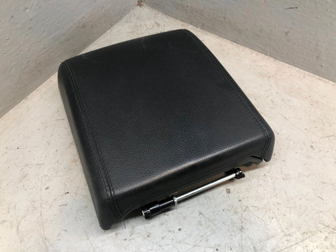Discovery Sport Centre Console Lid in Black L550 Land Rover 2014 to 2019 L28046