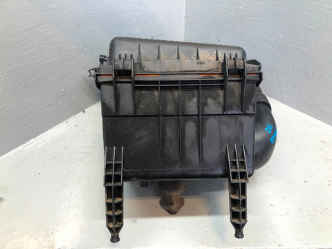 Discovery 2 Air Box Filter Housing 2.5 TD5 15p L318 Land Rover 2002 to 2004