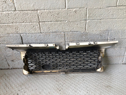 Range Rover Sport Front Grille Pre Facelift Black Later Style L320 2005 to 2009
