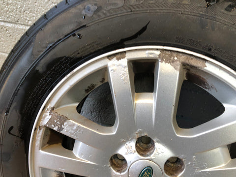 Freelander 2 Alloy Wheels and Tyres 17" Land Rover 235/65R17 2006 to 2015 R09125