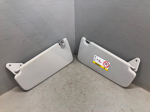 Discovery Sport Sun Visors Illuminated Pair Of in Cirrus L550 Land Rover L28046