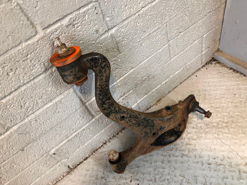 Discovery 3 Control Arm Front Lower Suspension Right Land Rover Poly Bush K12016