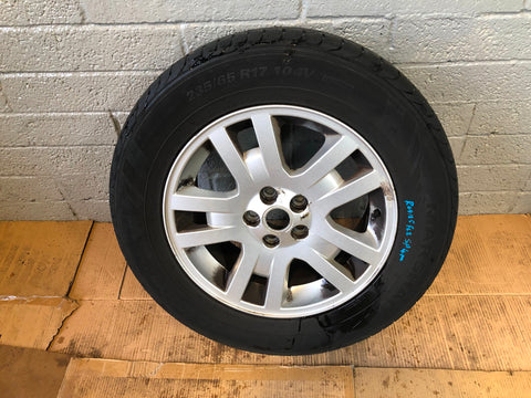 Freelander 2 Alloy Wheel and Tyre 17" Land Rover 235/65R17 2006 to 2014 R09125SP