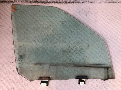 Range Rover Sport Glass Front Door Window Off Side Double Glazed L04115