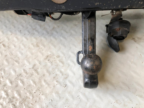 Range Rover L405 Electric Deployable Tow Bar Westfalia 2013 to 2017
