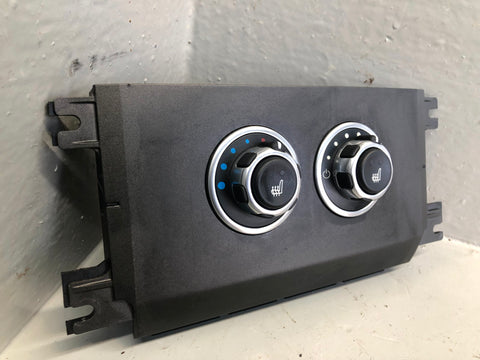 Range Rover L322 Rear Centre Console Heater Control Switch P7H42-18C612-JB