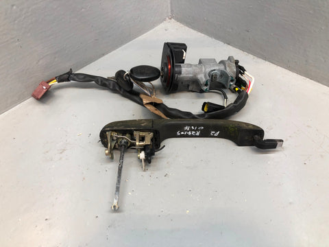 Discovery 2 Ignition Barrel Key and Door Handle Land Rover 1998 to 2004 R28105