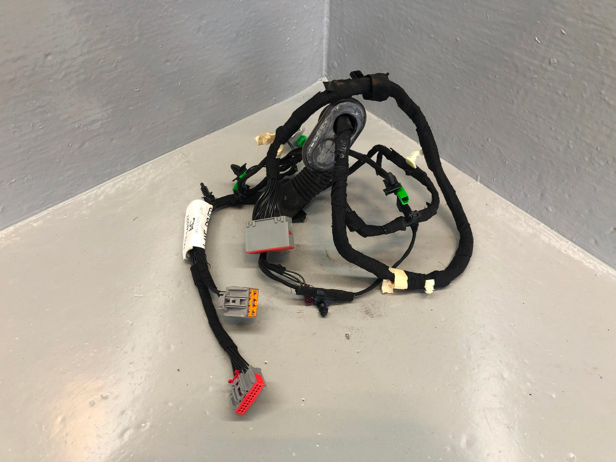 Discovery Sport Tailgate Wiring Loom Near Side FK72-14A227-AC Land Rover