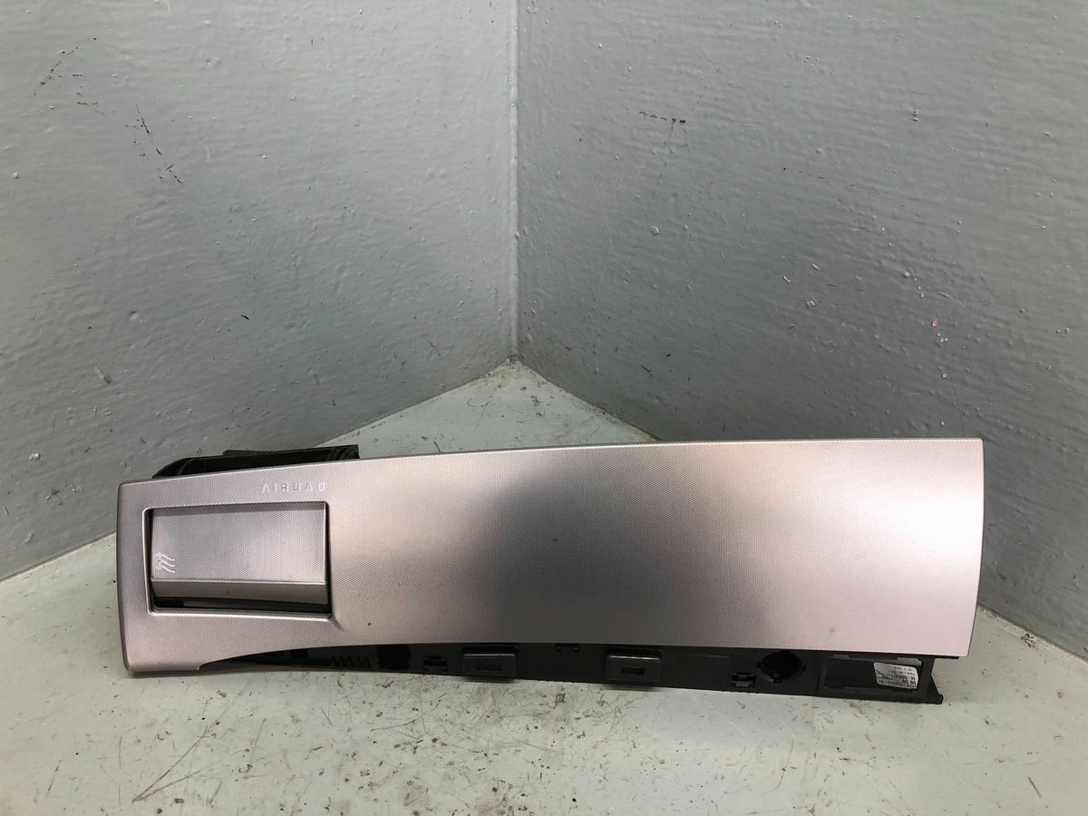 Jaguar XF Dashboard Air Vent Near Side Left 8X23-043C26 X250 2007 to 2015