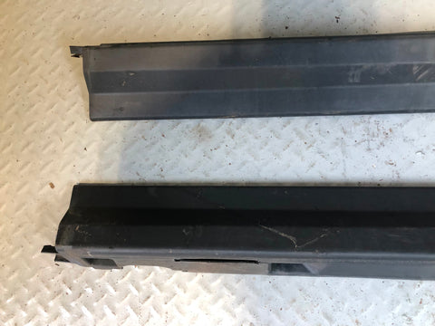 Freelander 2 Sill Cover Trims Pair Land Rover 2006 to 2011 Black Plastic R09125