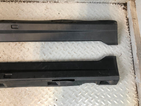 Freelander 2 Sill Cover Trims Pair Land Rover 2006 to 2011 Black Plastic R09125