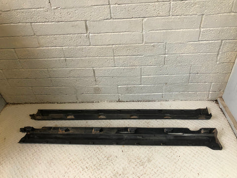 Freelander 2 Sill Cover Trims Pair Land Rover 2006 to 2011 Black Plastic R09125