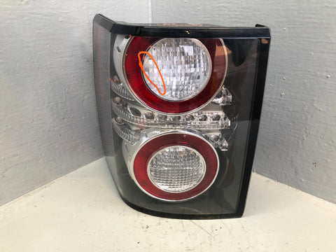 Range Rover L322 Tail Near Side Rear Light LED Grey Insert Facelift L24026