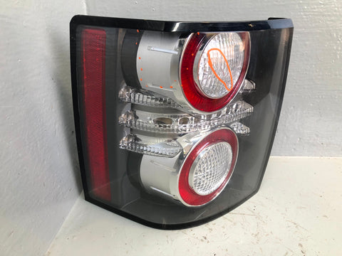 Range Rover L322 Tail Near Side Rear Light LED Grey Insert Facelift L24026