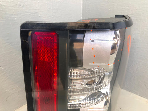 Range Rover L322 Tail Near Side Rear Light LED Grey Insert Facelift L24026