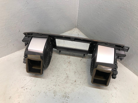Jaguar XF Dashboard Air Vents Centre 8X23-19K617-BJ / AJ X250 2007 to 2012