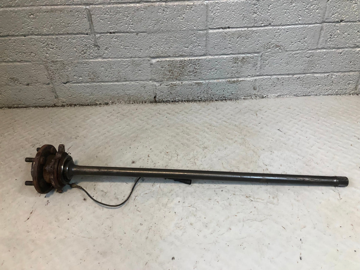 Discovery 2 Half Shaft Near Side Rear With Hub ABS Sensor TD5 and V8 Land Rover