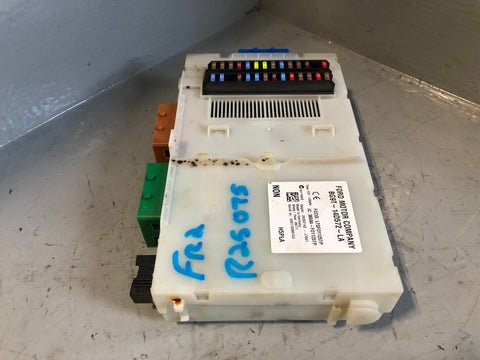 Freelander 2 Fuse Box Assembly BG9T-14D572-LA Land Rover 2006 to 2015