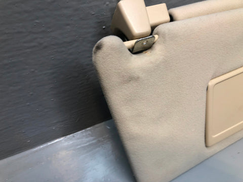 Range Rover L322 Sun Visors Mirrors and Lights Parchment 2005 to 2013 L16125