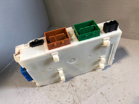 Freelander 2 Fuse Box Assembly BG9T-14D572-LA Land Rover 2006 to 2015