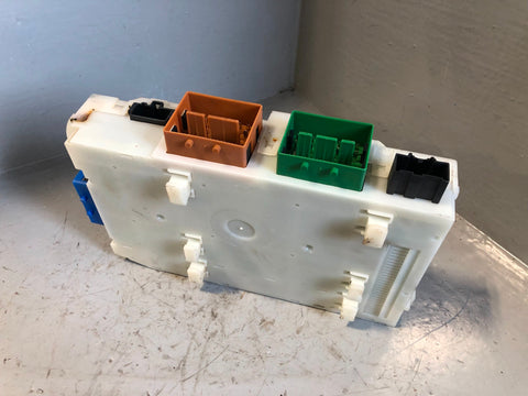 Freelander 2 Fuse Box Assembly BG9T-14D572-LA Land Rover 2006 to 2015