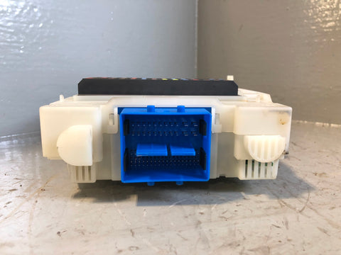 Freelander 2 Fuse Box Assembly BG9T-14D572-LA Land Rover 2006 to 2015