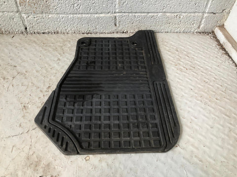 Discovery 3 Floor Mats Rubber Genuine Land Rover 2004 to 2009 D17036